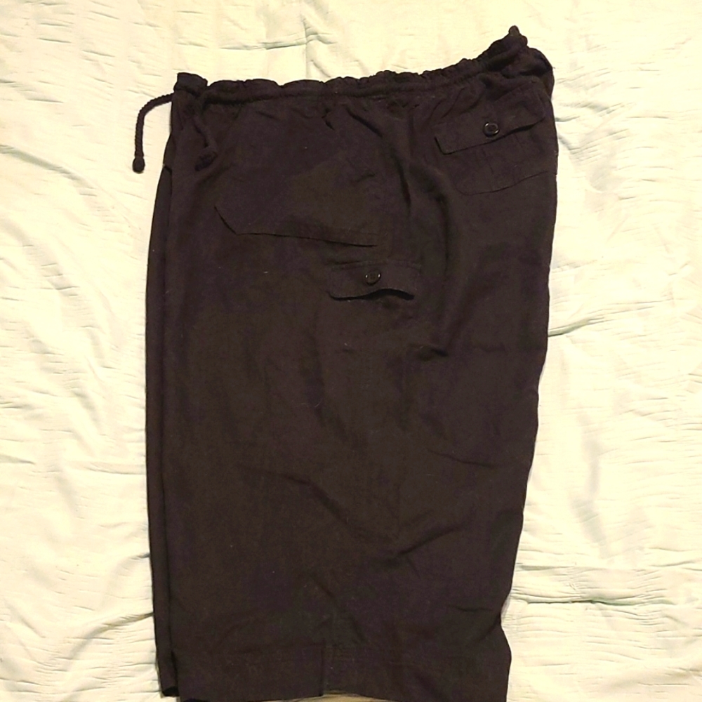 3x black linen drawstring cargo Capri shorts